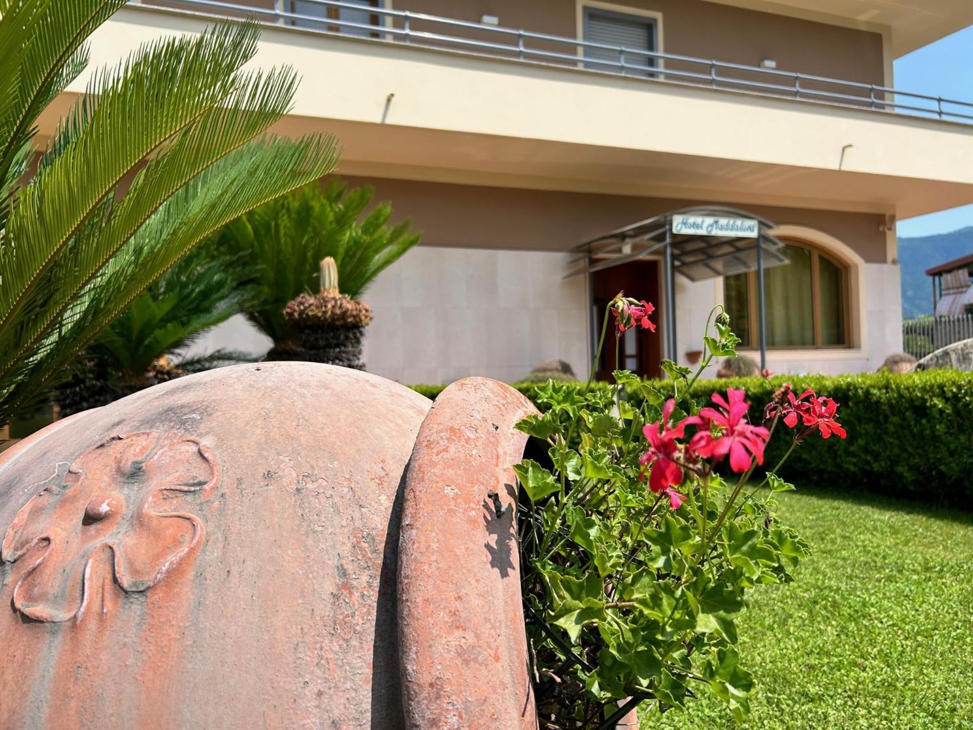 Hotel Maddaloni Tufino المظهر الخارجي الصورة